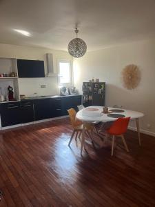 Appartement chaleureux au cœur de la ville