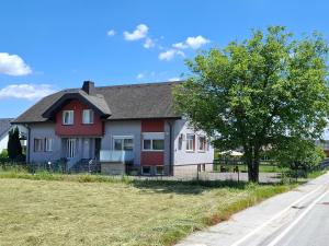 3 JABLANE apartmaji