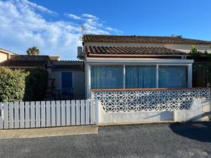 Maisons de vacances Maison 3ch 250m mer - piscine - Clim : photos des chambres