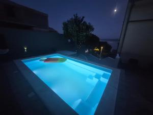 Luxury apartment 33 with private pool