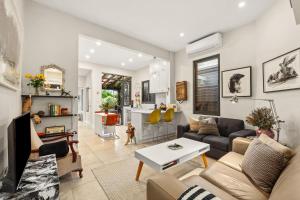 'Gallery Getaway' Newtown - Alexandria Creative Hub