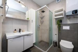 My Dalmatia - Sea view apartment Klara with garage and barbecue