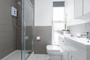 Brighton Lanes by Airhost