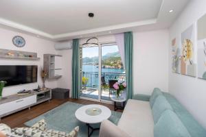 Apartment Sara with seaview