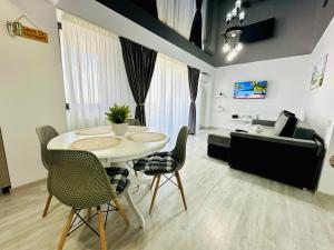 CCD Seaview Apartments