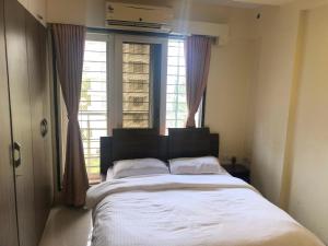 Treat Homes Service Apartment in BKC Siddhant 401