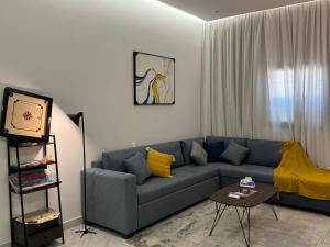 شقق فلورا وصول ذاتي