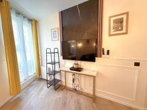 Urban Flat 107 - Sublime 4 Bedroom Opera Paris