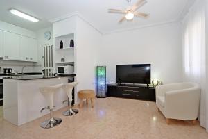 R-10424 pueblo caballero ii townhouse