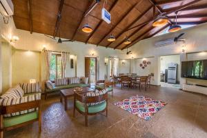 CosmicStays Joshet Farmstay Your Quiet Countryside Mediterranean Escape