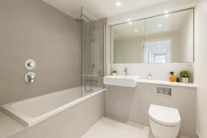 Nine Elms Battersea 2 Bed