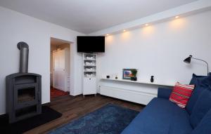 Villa Robinia Hill Residence by Villas Guide