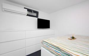 Villa Robinia Hill Residence by Villas Guide