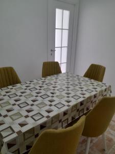 Apartment By The Beach