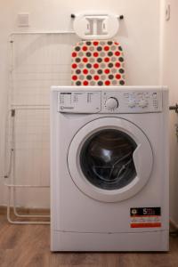 Martins Treasure TOP CENTER