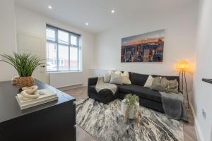 Luxury Stay by City Centre Etihad and COOP Live