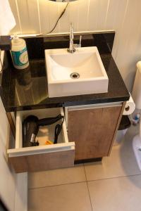 Studio 9 Ahú com Ar-Condicionado Wi-Fi próximo Museu do Olho e Ópera de Arame 1º and