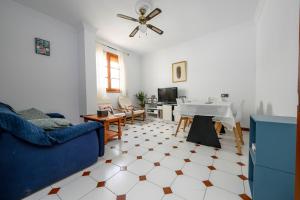 Family home in Barbate patio & Azotea
