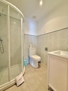 The City Center Flat- EaW Homes