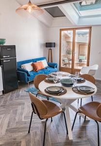 Beautiful new apartment, central, terrace, clim