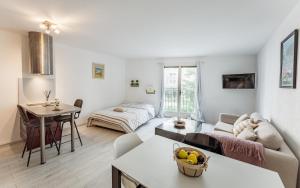 Chic appartement, coeur de Saint Tropez, Place des Lices