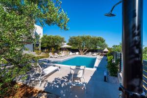 Apartment Vista Mare 1 with heated pool