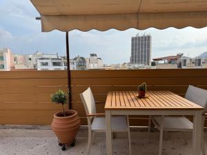 Eliá Estudio con terraza, confort y ubicación estratégica en Atenas - 4hvězdičkové hotely ve městě Atény