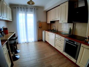 Appartements Couchage solo ou a 2 avec grand salon a Perpignan : photos des chambres