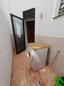 Alquilaencanarias-Medano Colon Center, near the beach