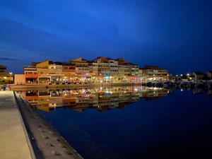 Duplex Cosy, piscine, Lac