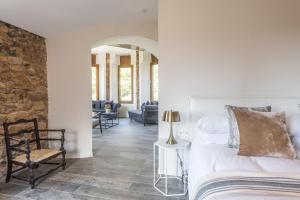 Majordoms - Castell de Villavecchia - 33 pax