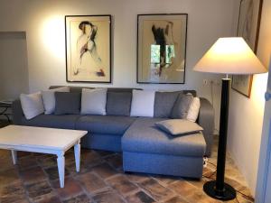 Maisons de vacances PETIT MIRACLE, Oppede : photos des chambres