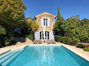 Maisons de vacances PETIT MIRACLE, Oppede : photos des chambres