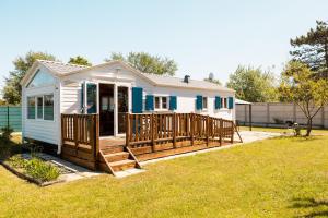 Maisons de vacances Mobile Home - 700m de la plage : photos des chambres