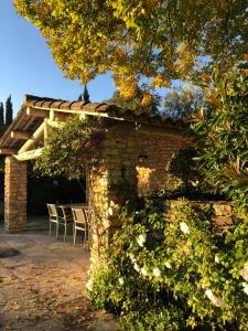 Maisons de vacances PETIT MIRACLE, Oppede : photos des chambres