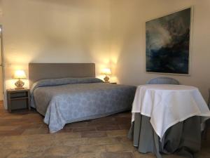 Maisons de vacances PETIT MIRACLE, Oppede : photos des chambres