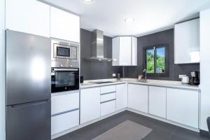 Villa Romeral Premium by Casasol