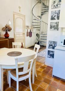 Appartements Le Duplex- La vue des Remparts - Historic Center : photos des chambres
