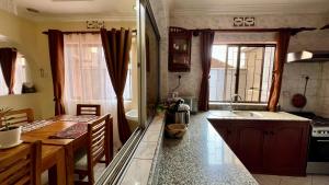 Ultra Home Apartment