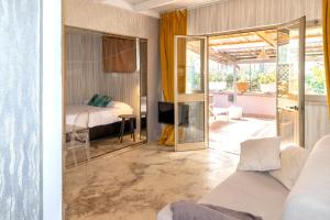 Your trastevere terrace