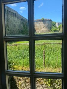 Appartements Le Duplex- La vue des Remparts - Historic Center : photos des chambres