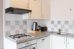 Appartements Apartment with balcony near the city center : photos des chambres