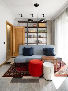 AiR YMCA Square Apartment