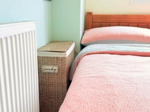 River Nature Escape w Jet Bath