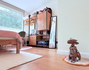 River Nature Escape w Jet Bath