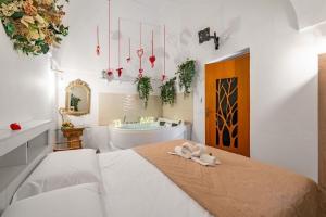 Relax 2 Cuori, Suite with Jacuzzi in Ostuni Historic Center