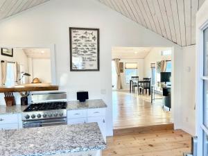 Escape to Positive Outlook