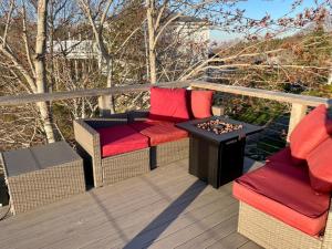 Escape to Positive Outlook