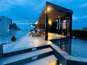 Sea View 2 Bed Room High Floor