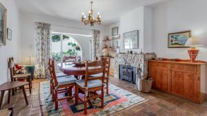 CoolHouses Algarve Luz, 3 Bed Townhouse, central & superb view, Casa Salute (100066AL)